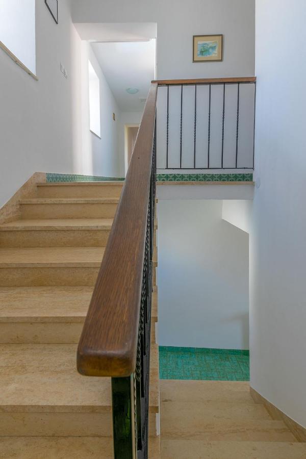 Villa John Póla Kültér fotó